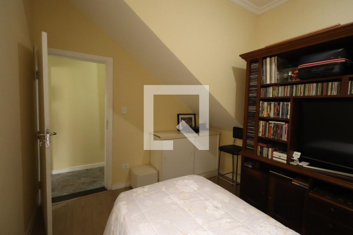 Casa, 3 quartos, 235 m² - Foto 54
