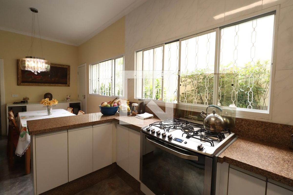 Casa, 3 quartos, 235 m² - Foto 106