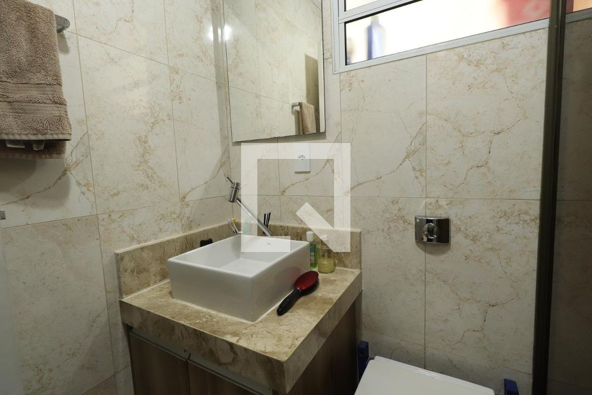 Casa, 3 quartos, 235 m² - Foto 96