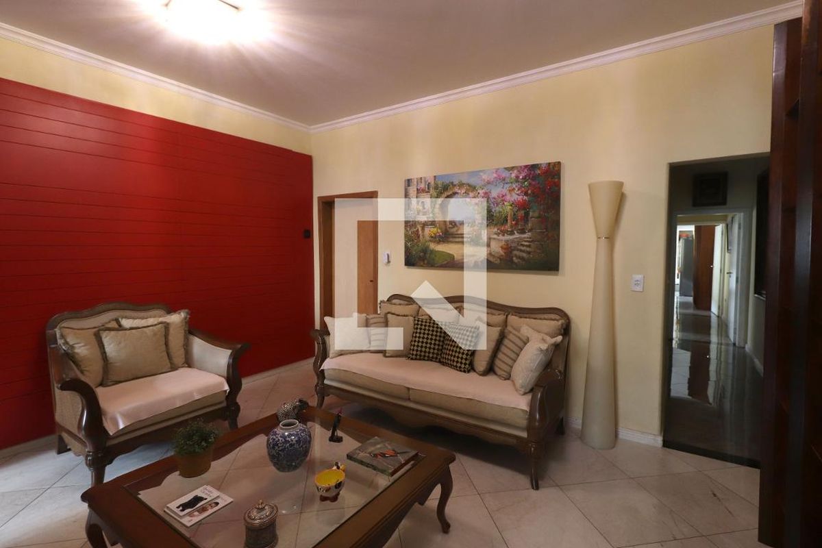 Casa, 3 quartos, 235 m² - Foto 4