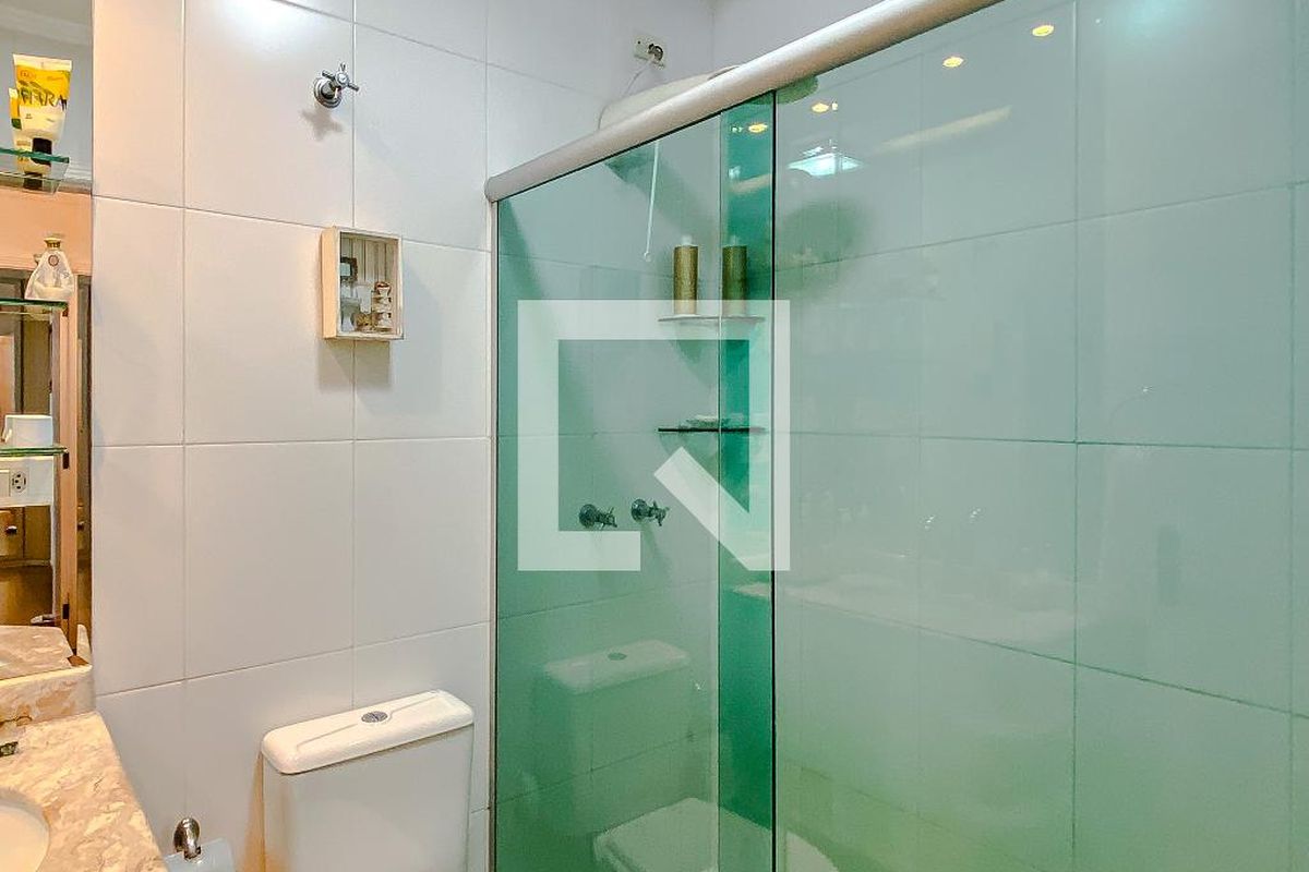 Casa, 3 quartos, 252 m² - Foto 80