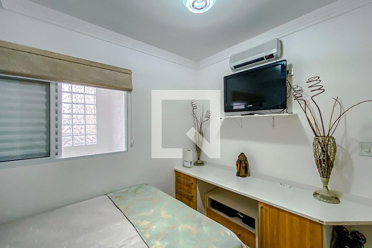 Casa, 3 quartos, 252 m² - Foto 45