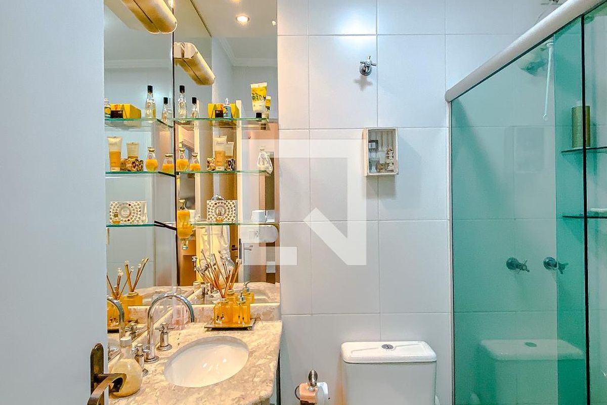 Casa, 3 quartos, 252 m² - Foto 81