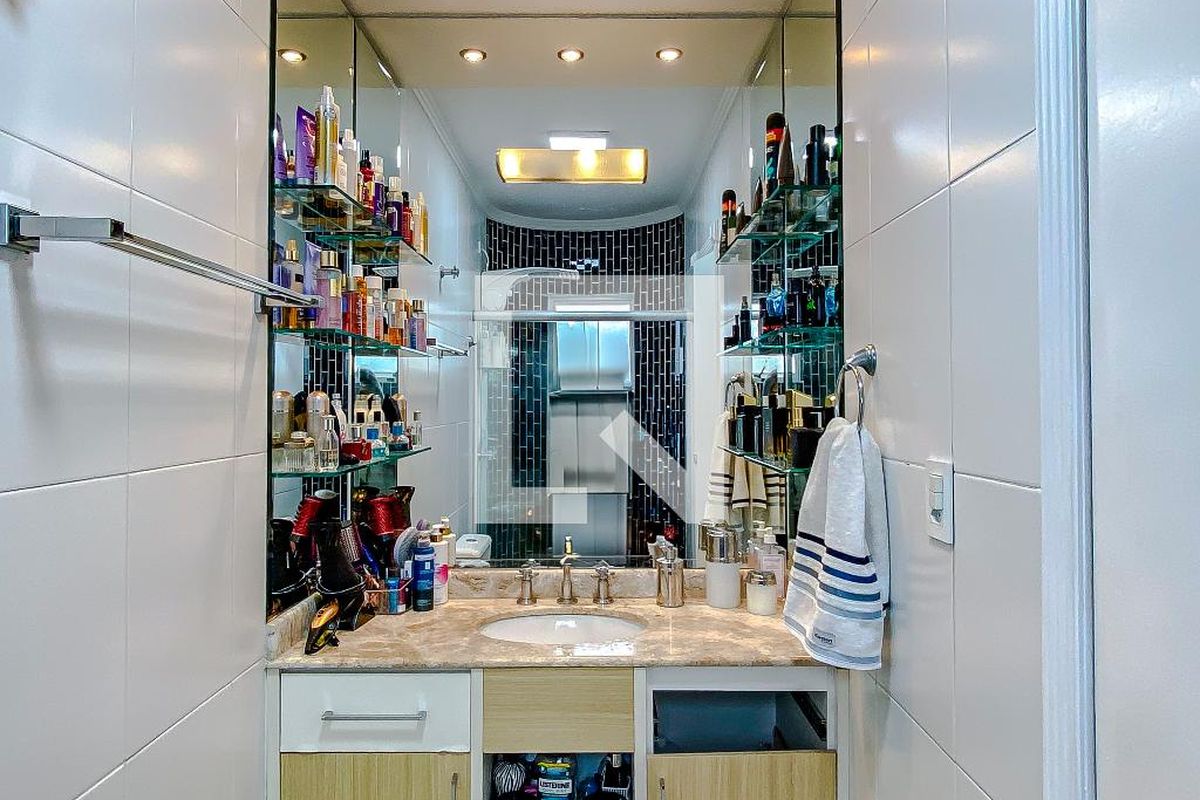 Casa, 3 quartos, 252 m² - Foto 77