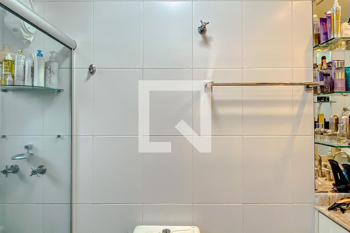Casa, 3 quartos, 252 m² - Foto 72