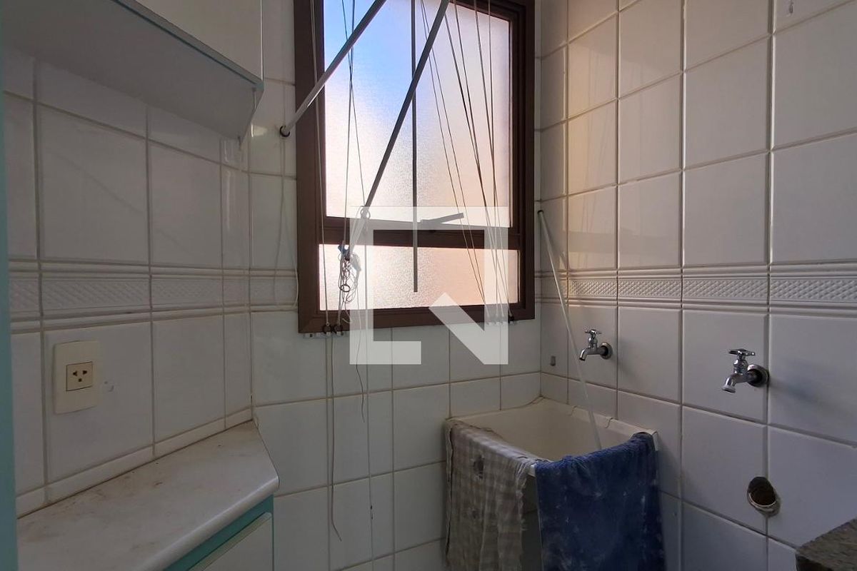Apartamento à Venda - Cambuí, 1 Quarto,  61 m2 em , Campinas - sp | SoloBR