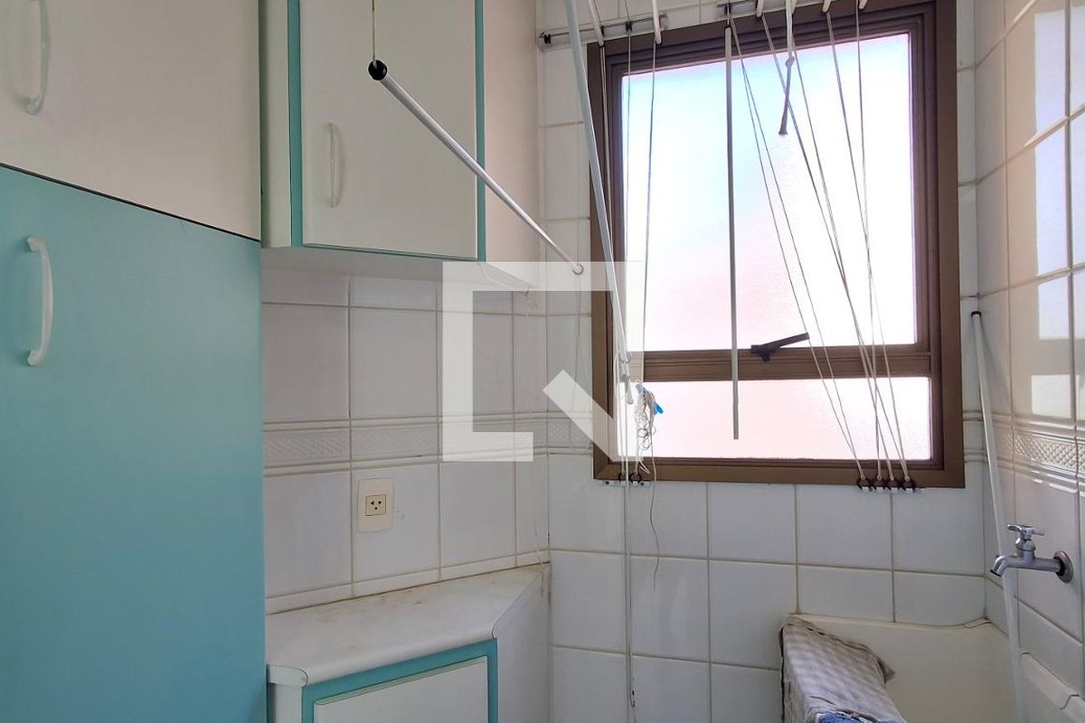 Apartamento à Venda - Cambuí, 1 Quarto,  61 m2 em , Campinas - sp | SoloBR