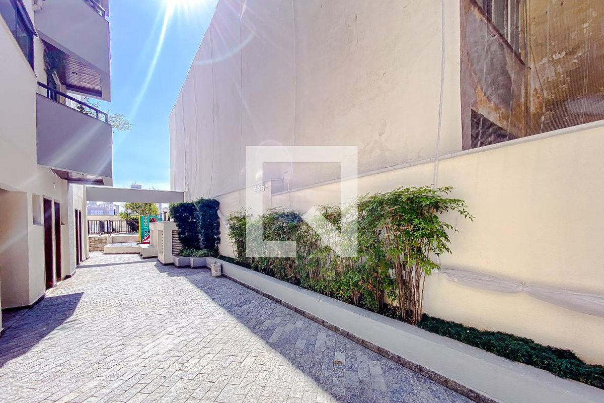 Apartamento, 2 quartos, 60 m² - Foto 100