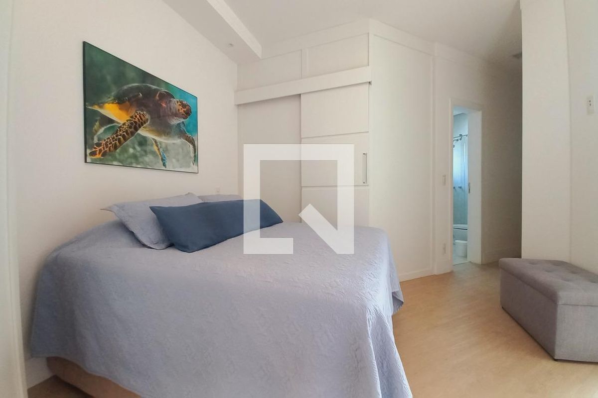 Casa à Venda - Swiss Park, 5 Quartos,  325 m2 em , Campinas - sp | SoloBR
