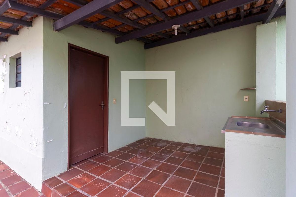 Casa à Venda - Jardim Planalto, 3 Quartos,  174 m2 em , Campinas - sp | SoloBR