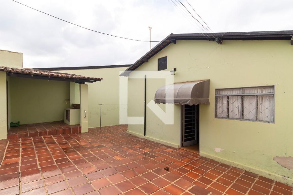 Casa à Venda - Jardim Planalto, 3 Quartos,  174 m2 em , Campinas - sp | SoloBR