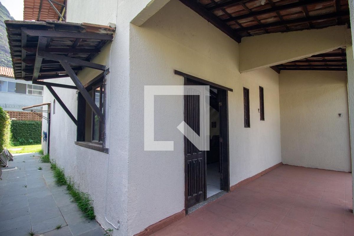 Casa, 4 quartos, 250 m² - Foto 108