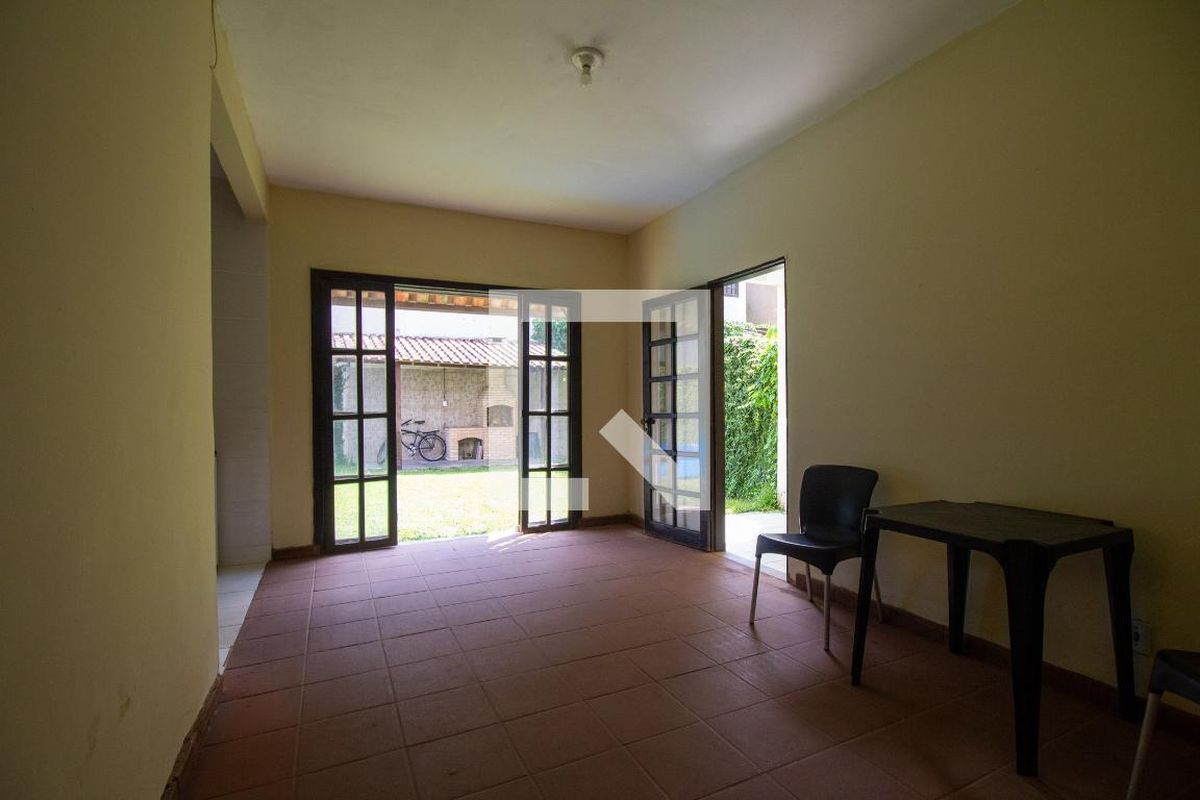 Casa, 4 quartos, 250 m² - Foto 70