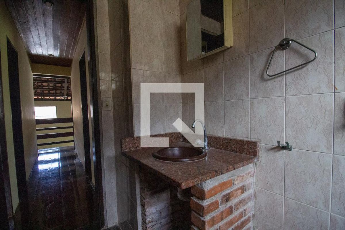 Casa, 4 quartos, 250 m² - Foto 68