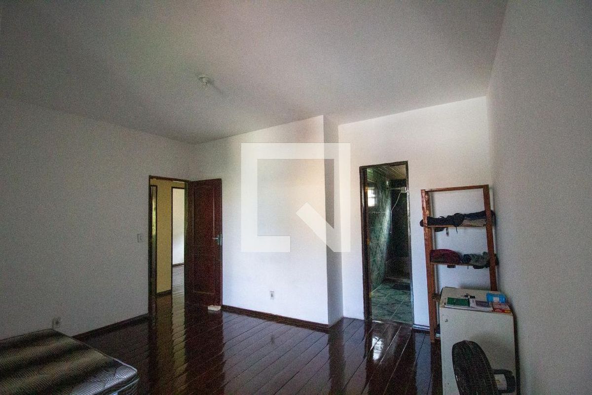 Casa, 4 quartos, 250 m² - Foto 44