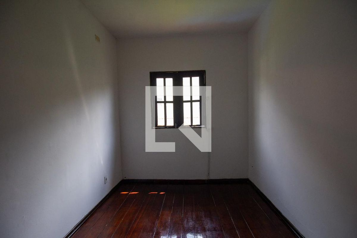 Casa, 4 quartos, 250 m² - Foto 34
