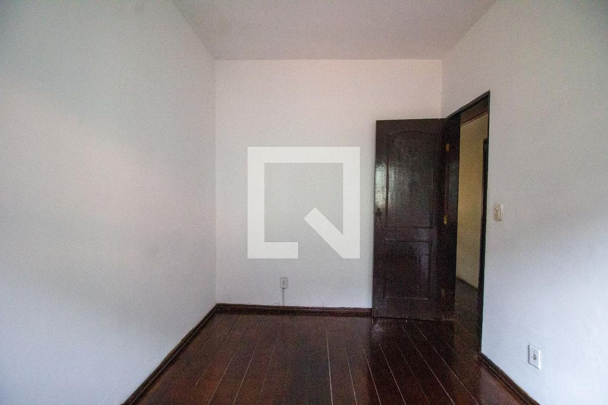 Casa, 4 quartos, 250 m² - Foto 38