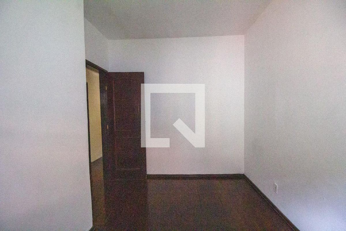 Casa, 4 quartos, 250 m² - Foto 30