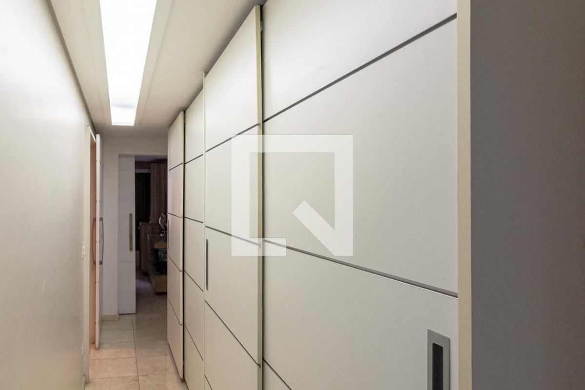 Apartamento, 4 quartos, 216 m² - Foto 34