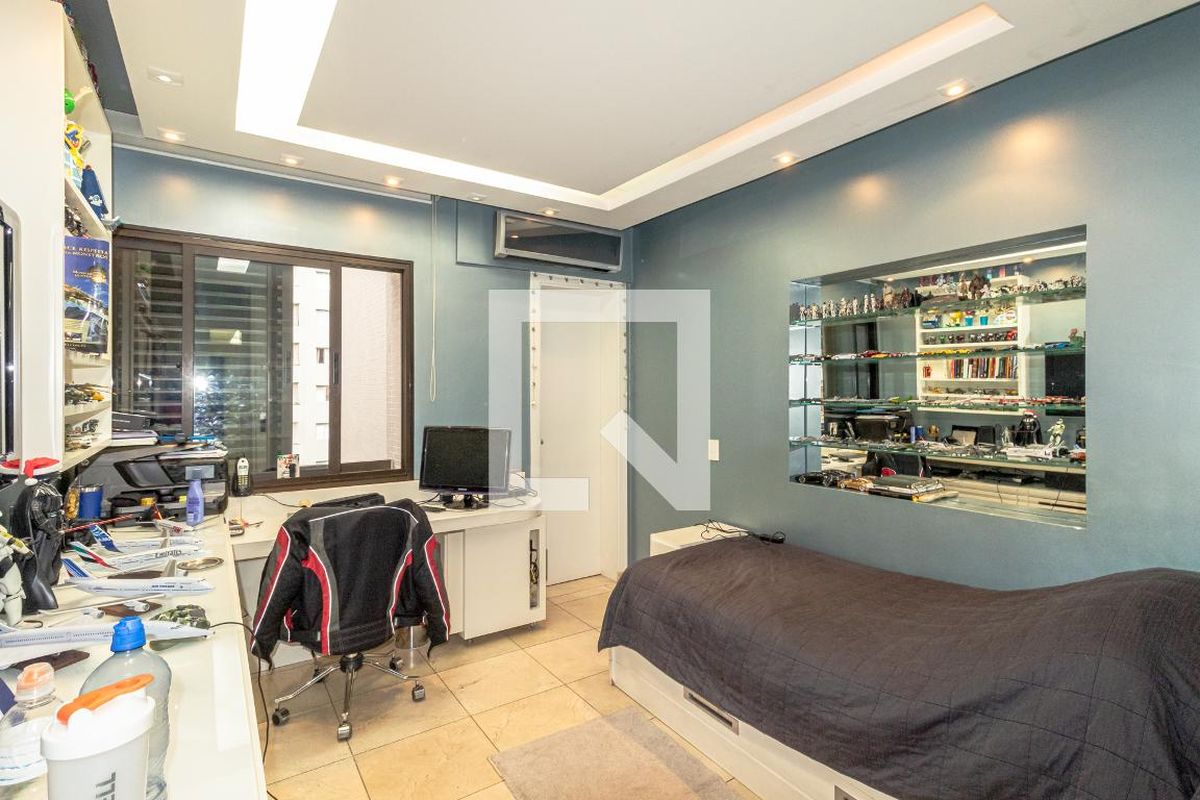 Apartamento, 4 quartos, 216 m² - Foto 56