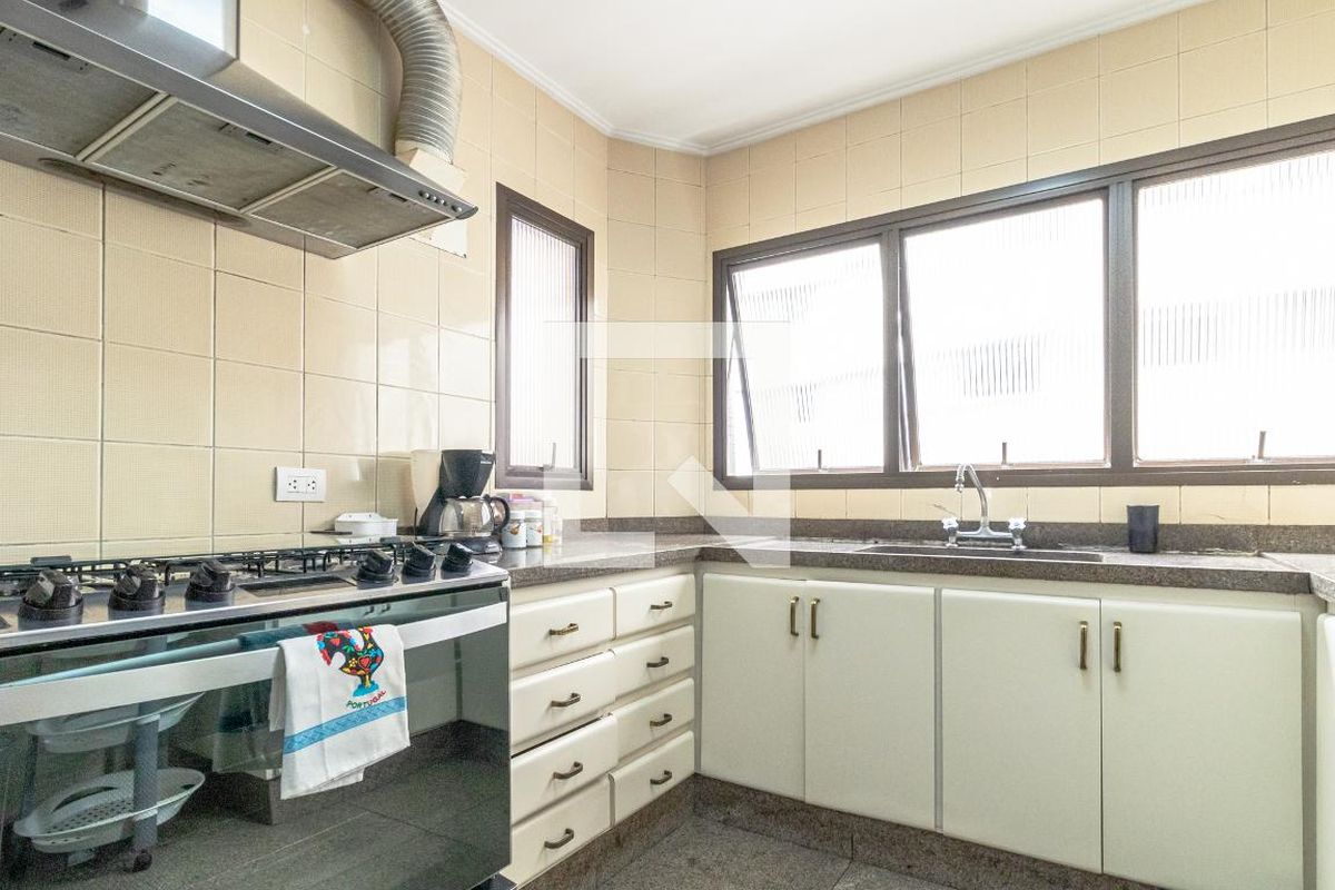 Apartamento, 4 quartos, 216 m² - Foto 98