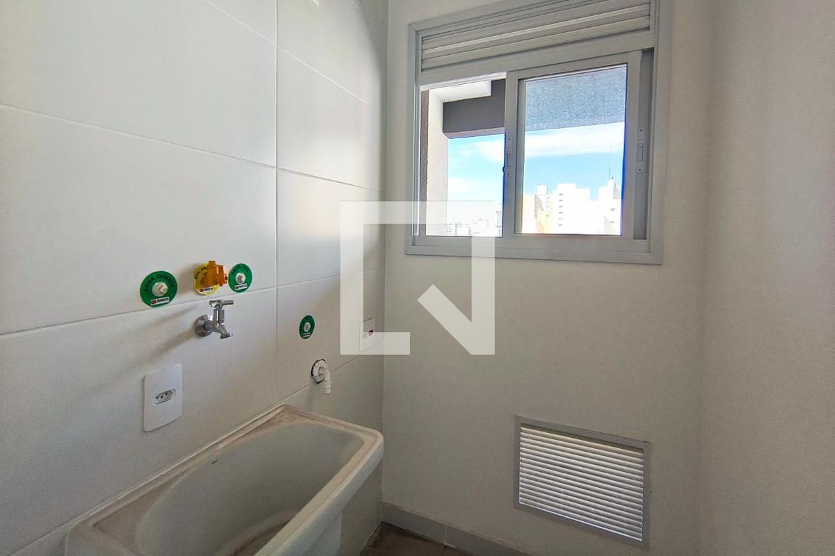 Apartamento à Venda - Cambuí, 2 Quartos,  58 m2 em , Campinas - sp | SoloBR