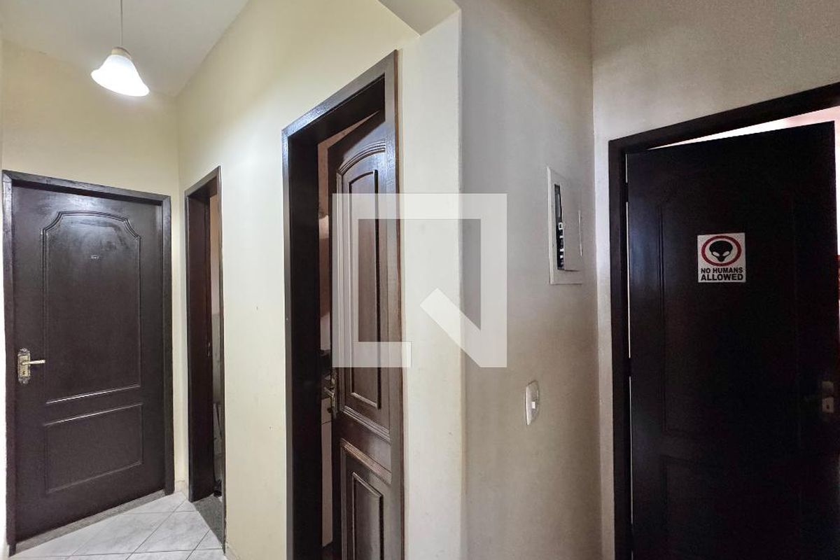 Casa, 4 quartos, 300 m² - Foto 70