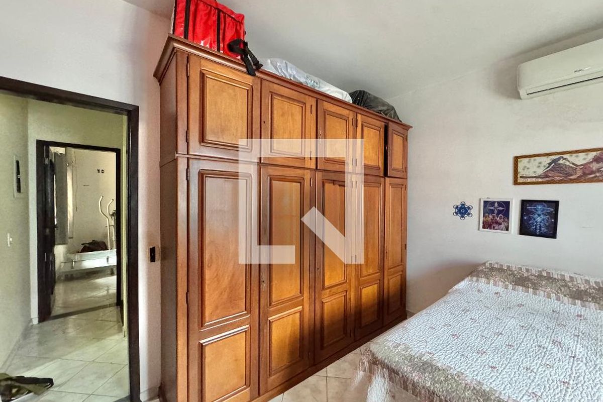 Casa, 4 quartos, 300 m² - Foto 40