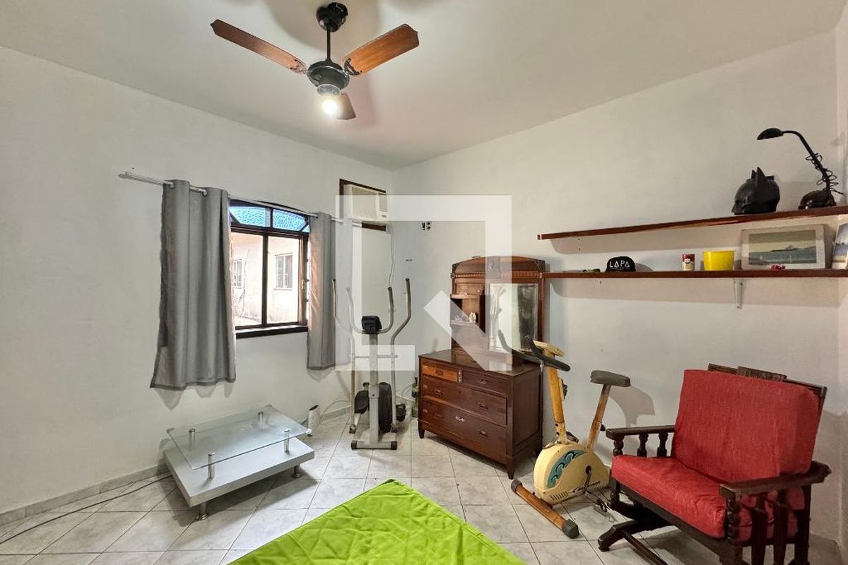 Casa, 4 quartos, 300 m² - Foto 32