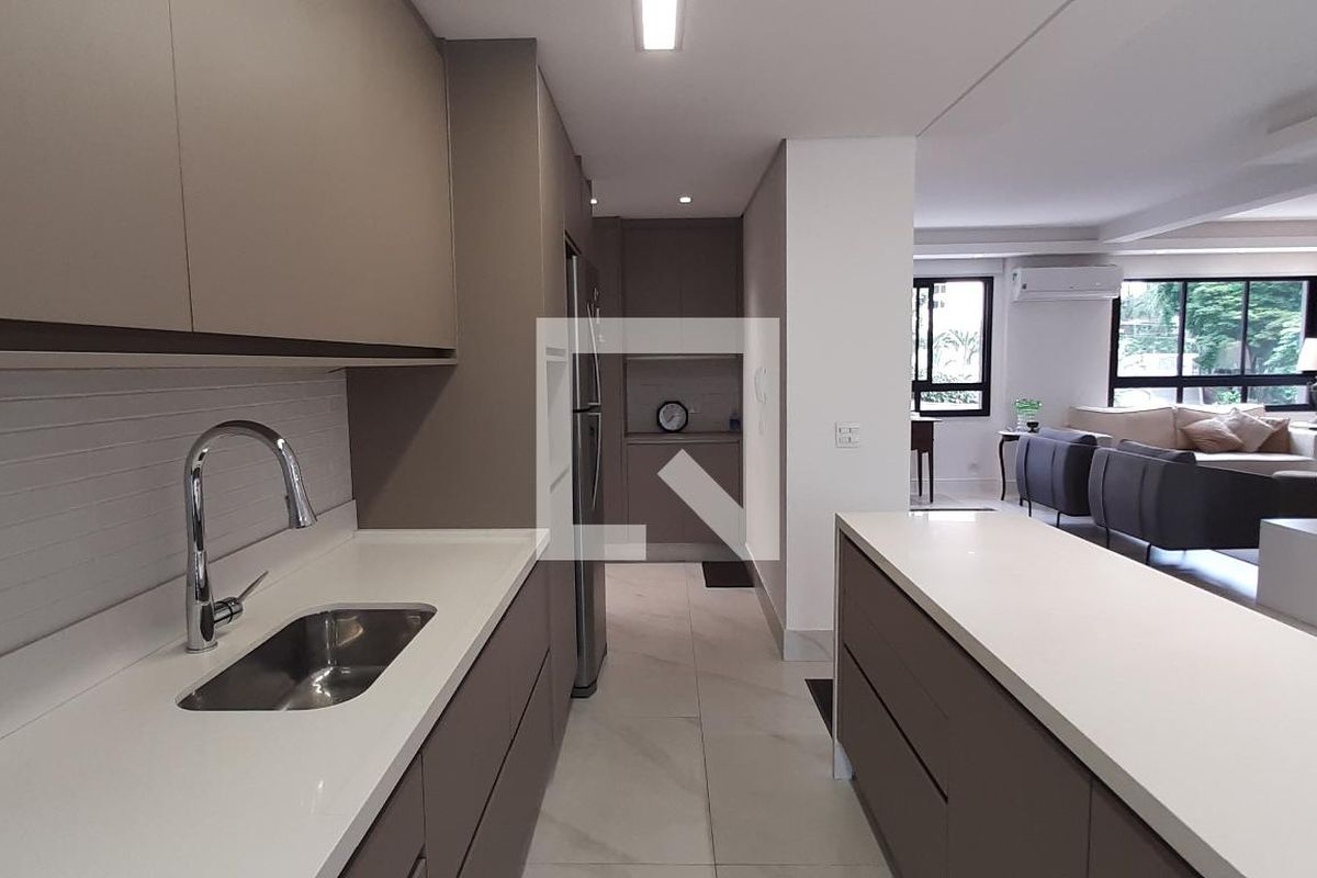 Apartamento, 3 quartos, 150 m² - Foto 184