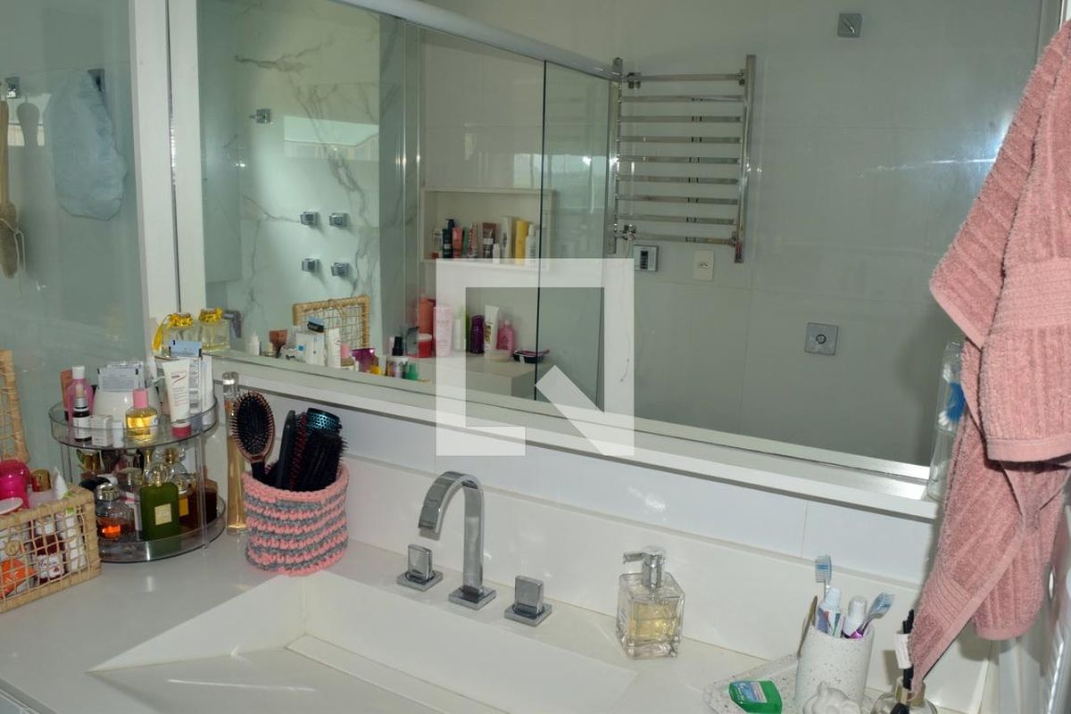 Apartamento, 4 quartos, 192 m² - Foto 64