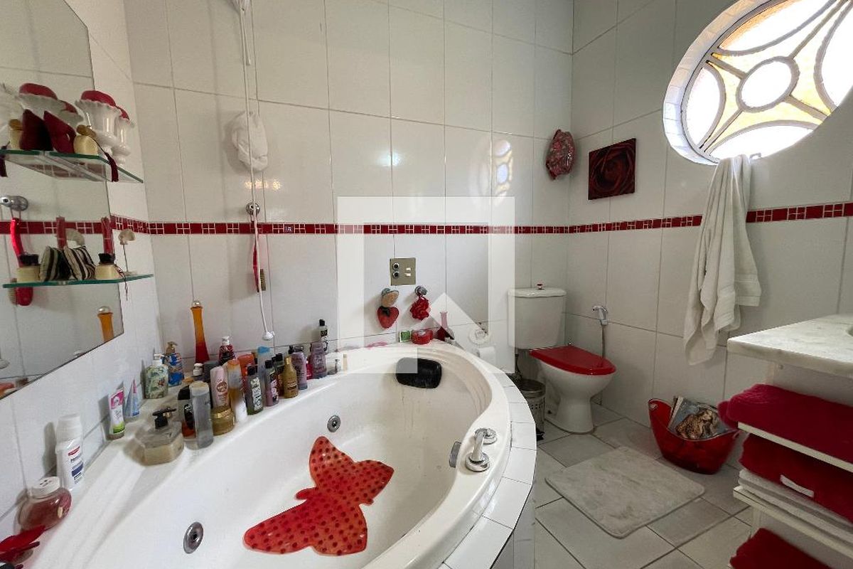 Casa, 5 quartos, 250 m² - Foto 78