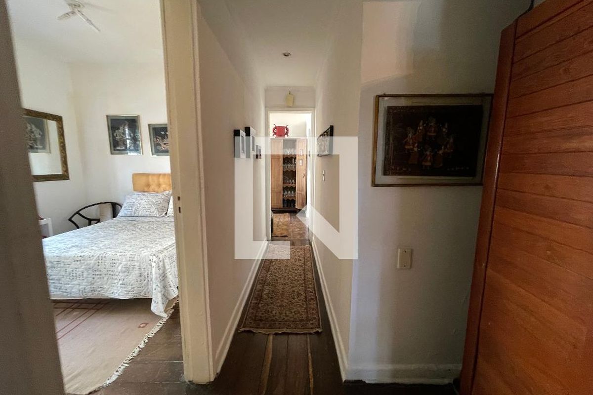 Casa, 5 quartos, 250 m² - Foto 32