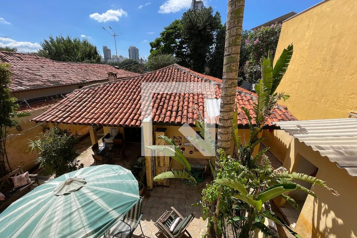 Casa, 5 quartos, 250 m² - Foto 48