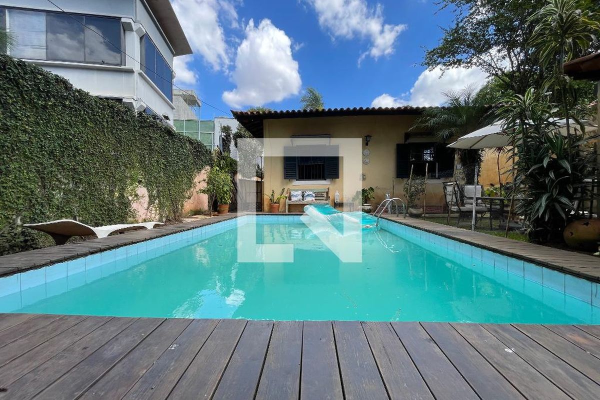 Casa, 5 quartos, 250 m² - Foto 140