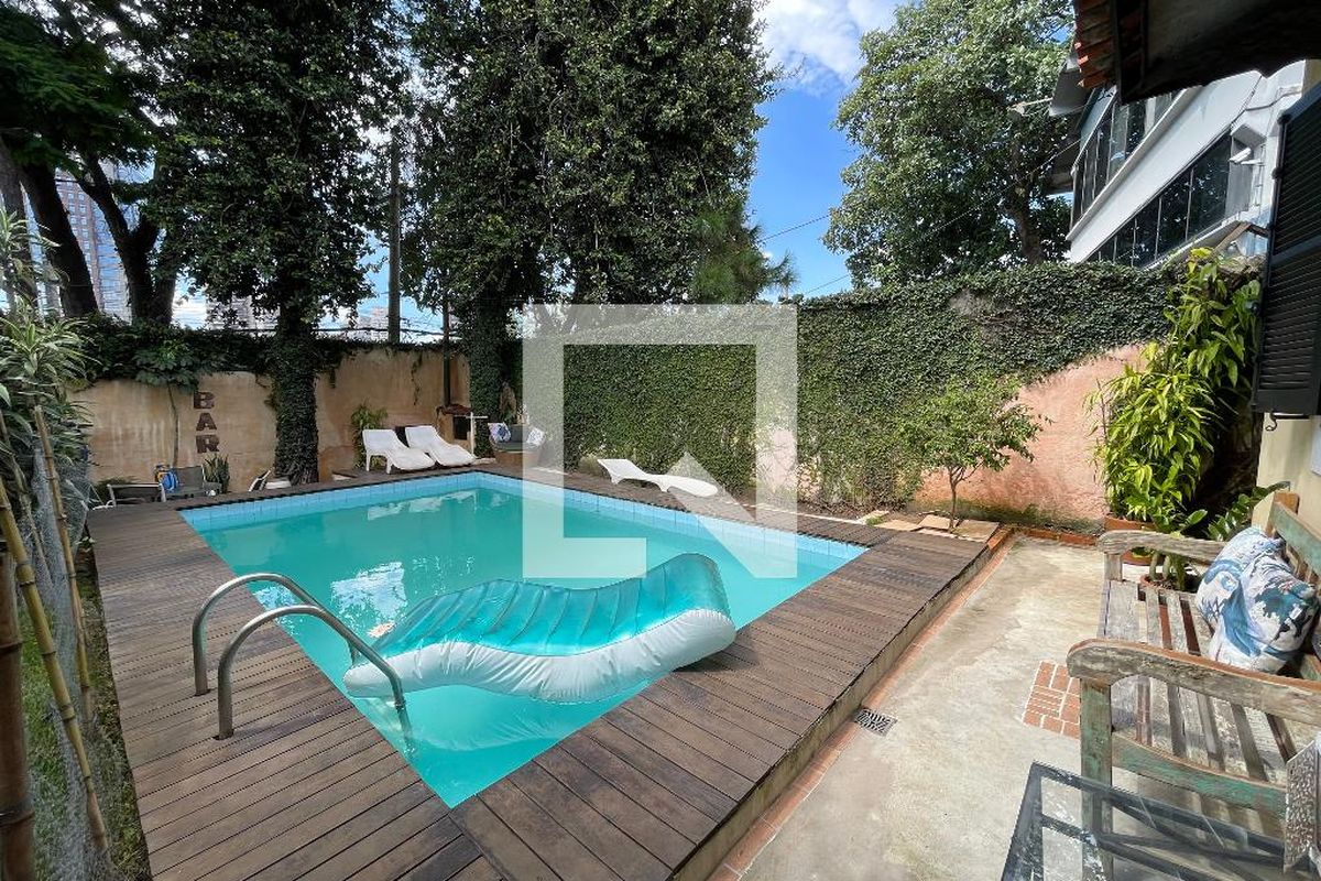 Casa, 5 quartos, 250 m² - Foto 136