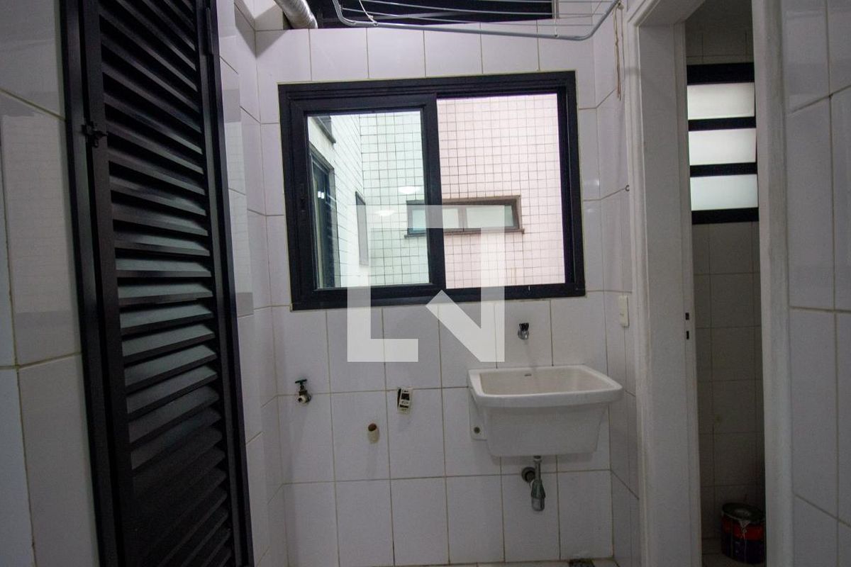 Apartamento, 4 quartos, 220 m² - Foto 74
