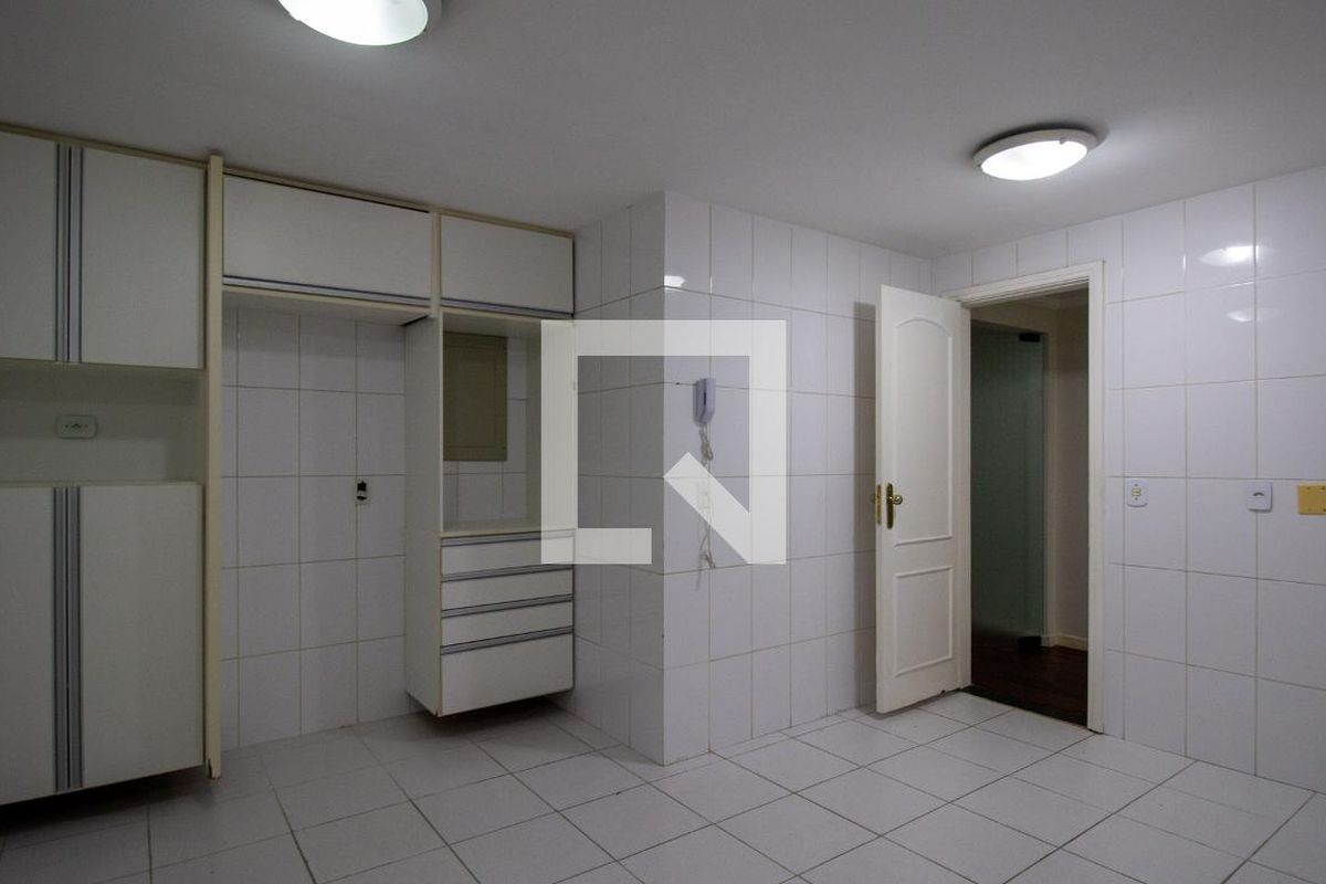 Apartamento, 4 quartos, 220 m² - Foto 72