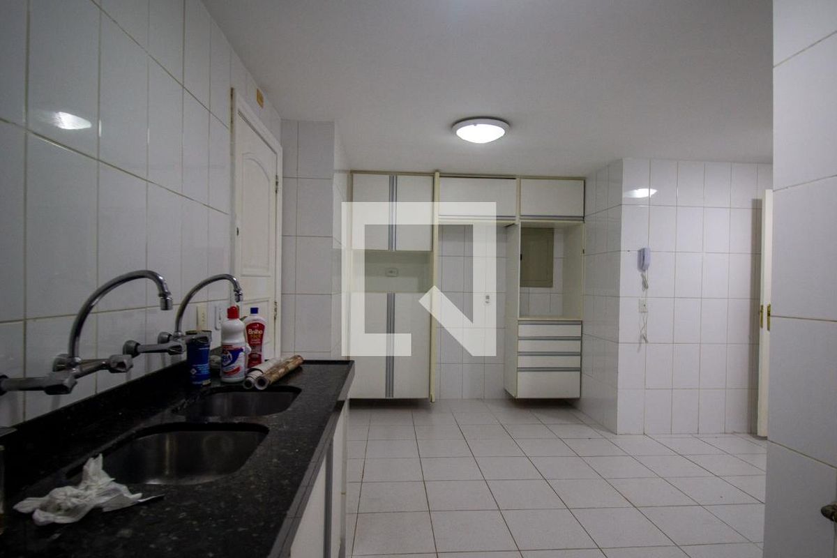 Apartamento, 4 quartos, 220 m² - Foto 70