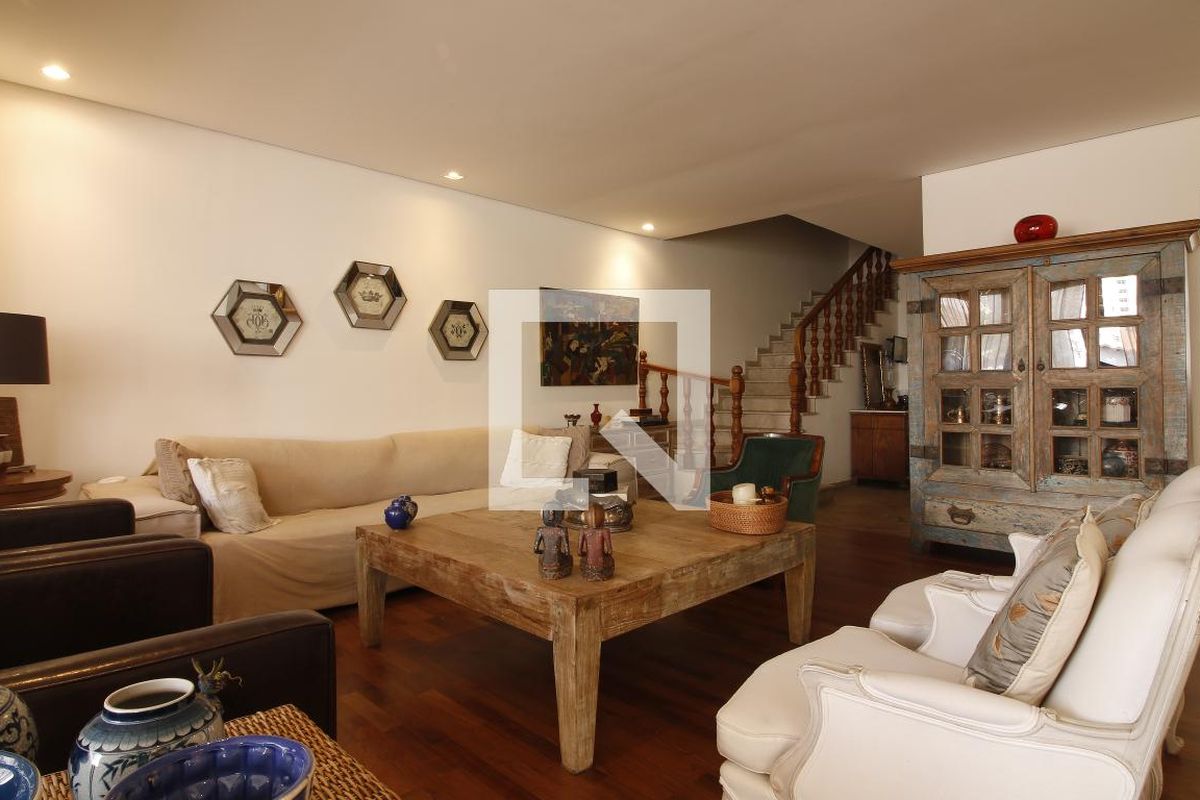 Casa, 3 quartos, 360 m² - Foto 2