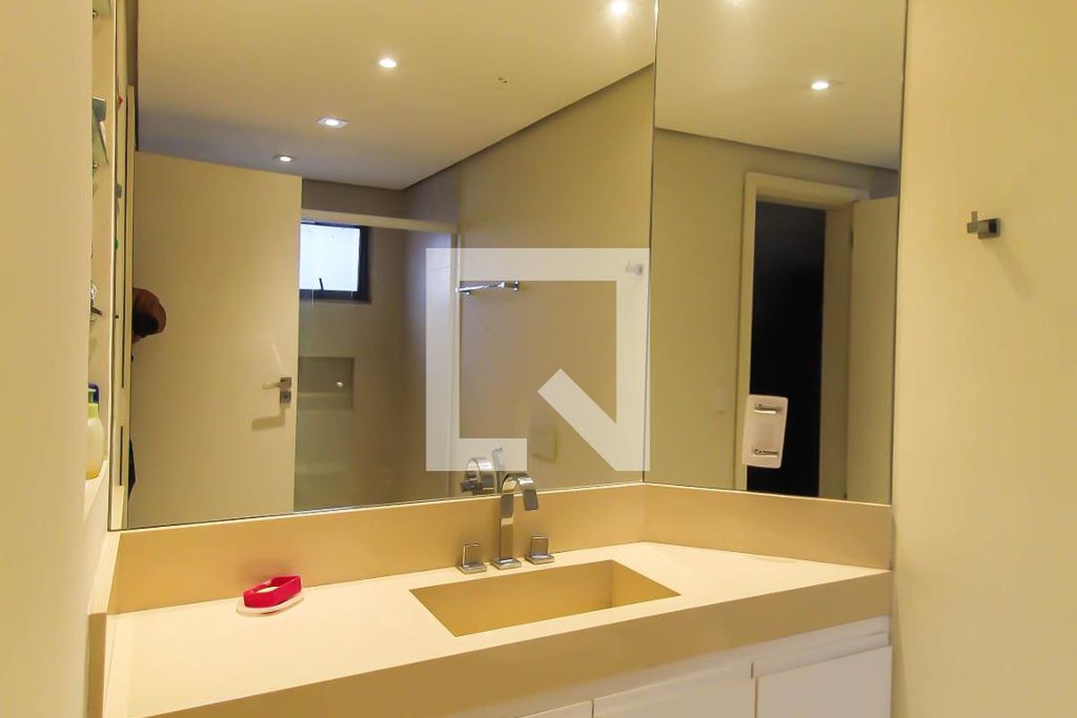 Apartamento, 3 quartos, 215 m² - Foto 51