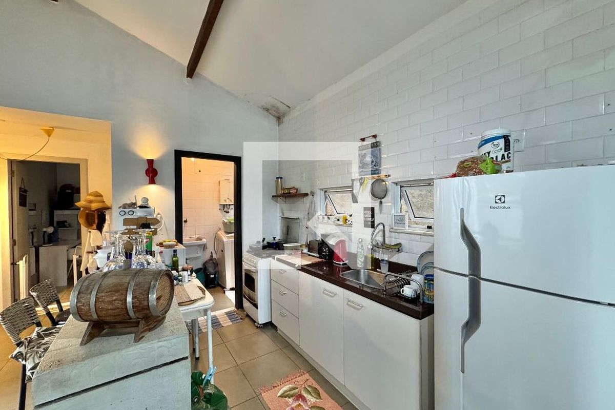 Casa, 2 quartos, 240 m² - Foto 42