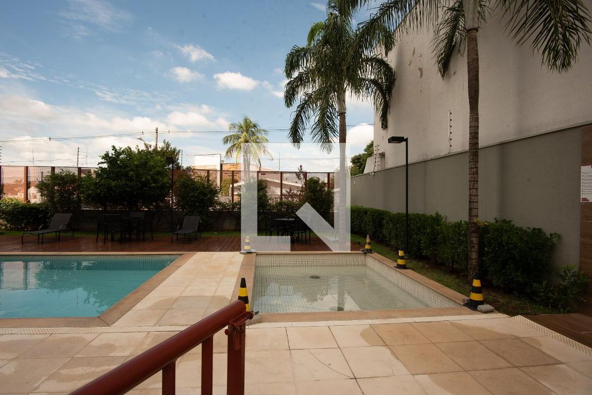 Apartamento à Venda - Cambuí, 2 Quartos,  148 m2 em , Campinas - sp | SoloBR