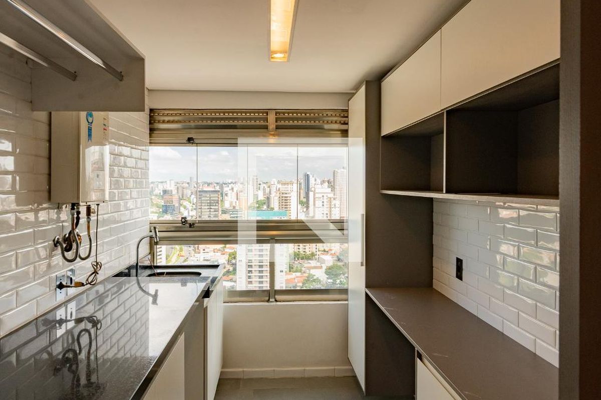 Apartamento à Venda - Cambuí, 2 Quartos,  148 m2 em , Campinas - sp | SoloBR
