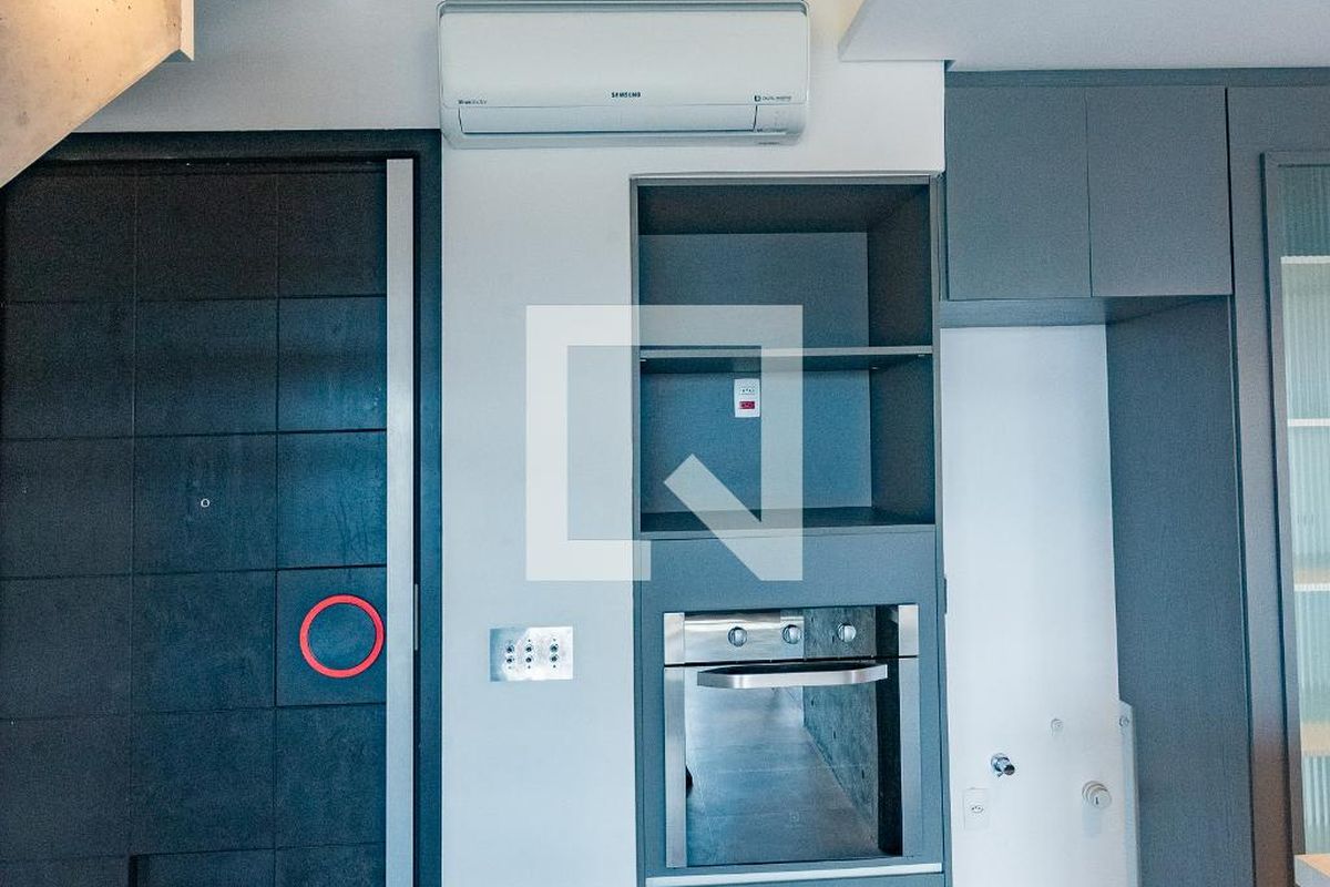 Apartamento à Venda - Cambuí, 2 Quartos,  148 m2 em , Campinas - sp | SoloBR