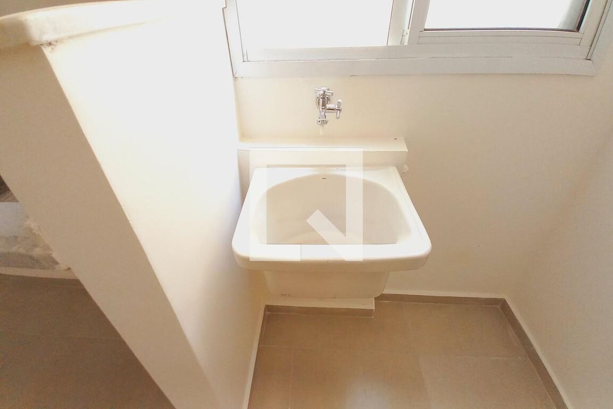 Apartamento à Venda - Jardim do Lago, 2 Quartos,  62 m2 em , Campinas - sp | SoloBR
