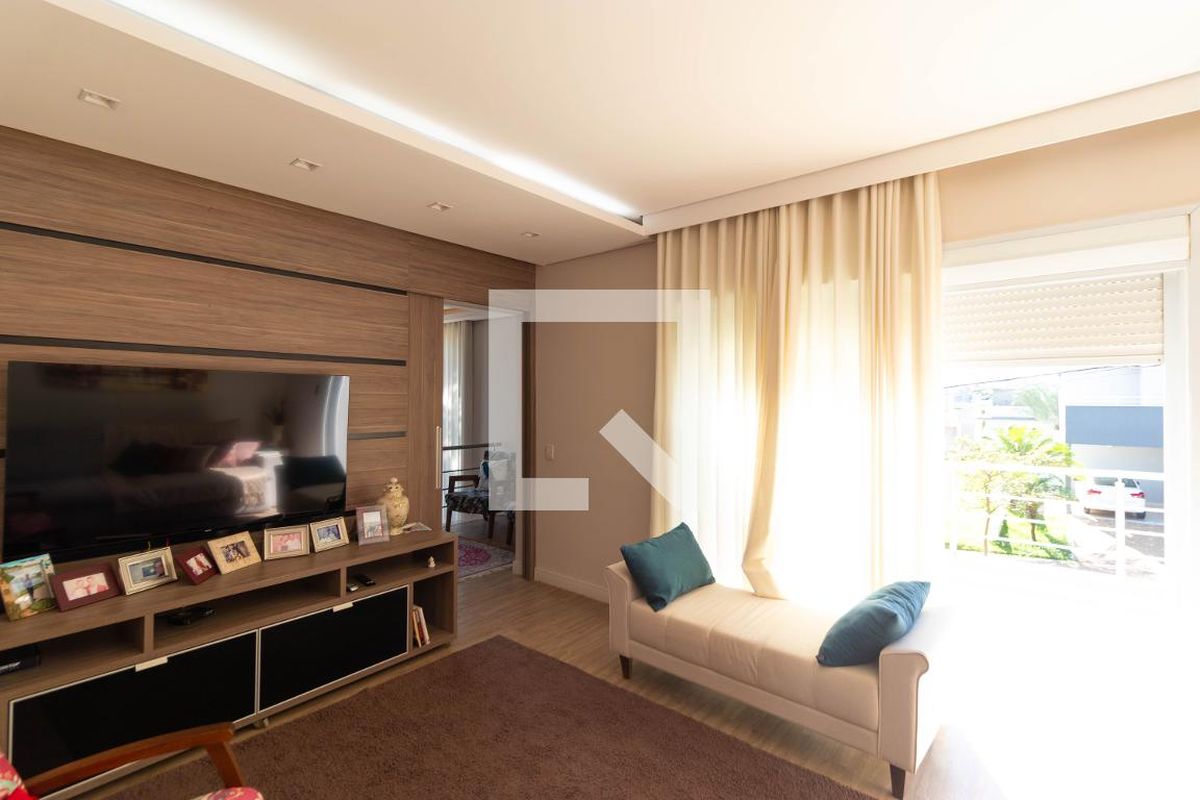 Casa à Venda - Swiss Park, 3 Quartos,  268 m2 em , Campinas - sp | SoloBR