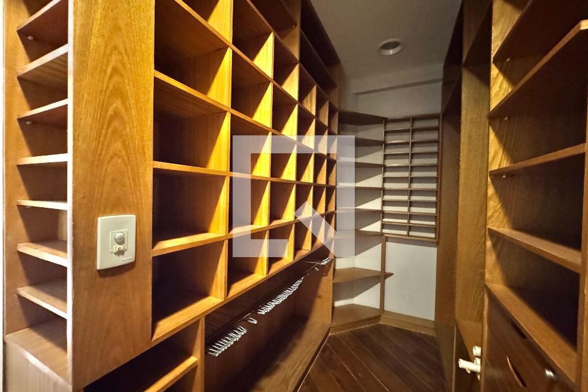 Cobertura, 3 quartos, 270 m² - Foto 88