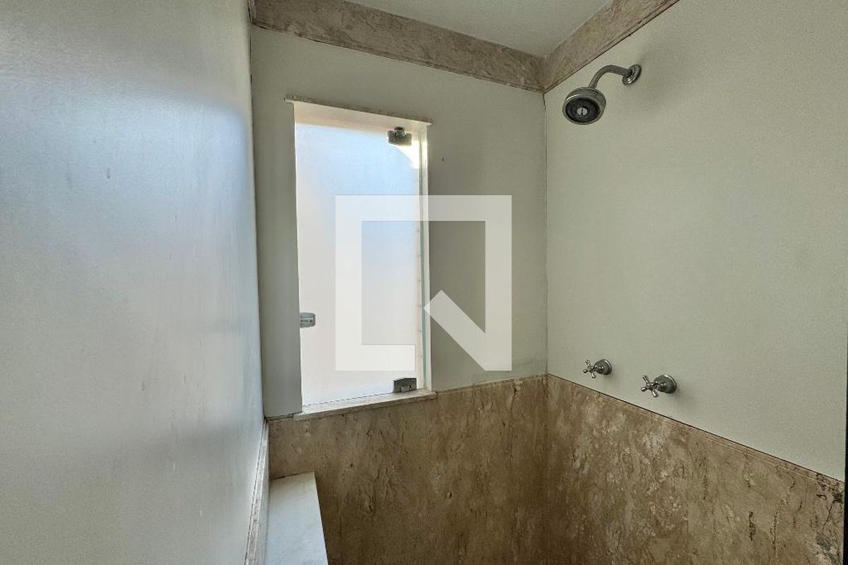 Cobertura, 3 quartos, 270 m² - Foto 86