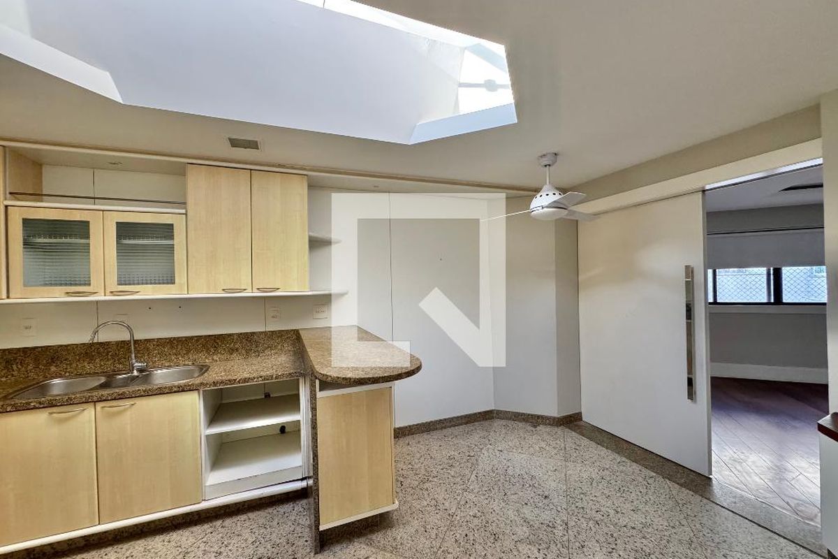Cobertura, 3 quartos, 270 m² - Foto 110